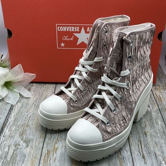 Converse Chuck 70 De Luxe Heel Hightop Satin Boots Shoes SneakersSize 7.5 - Picture 8 of 16